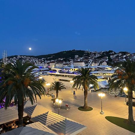 Dinka Old Town Apartment With Sea View Τρογκίρ Εξωτερικό φωτογραφία